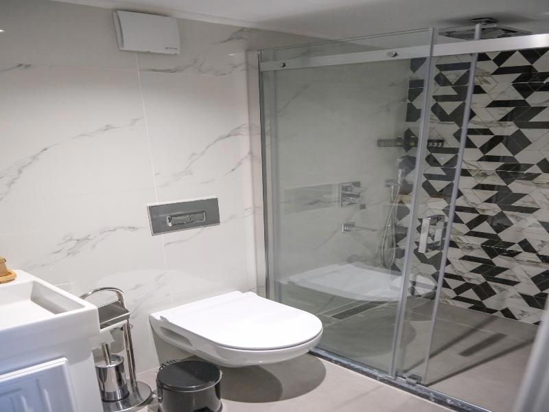 Palazzo Suit Karakoy