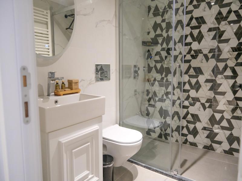 Palazzo Suit Karakoy