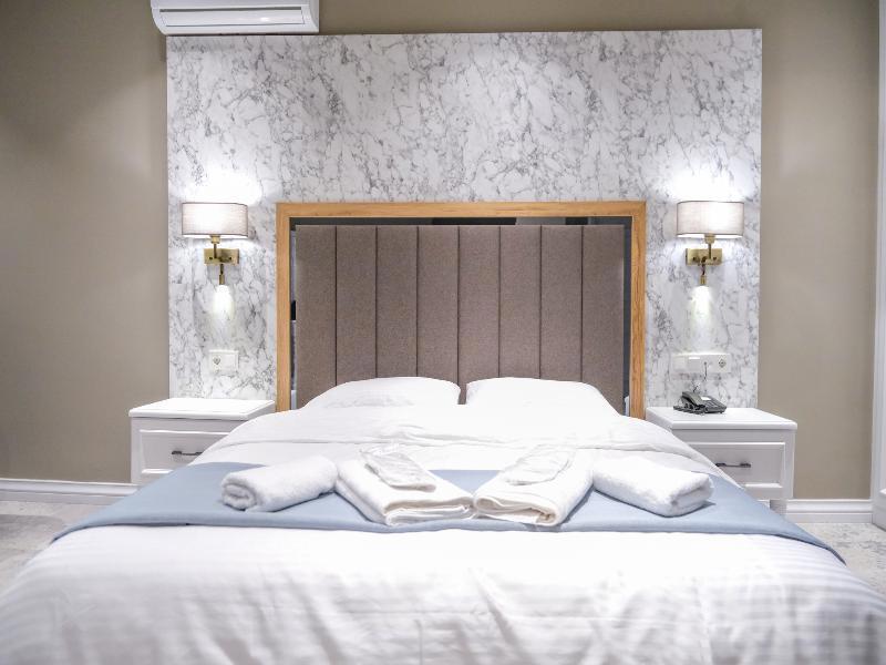 Palazzo Suit Karakoy