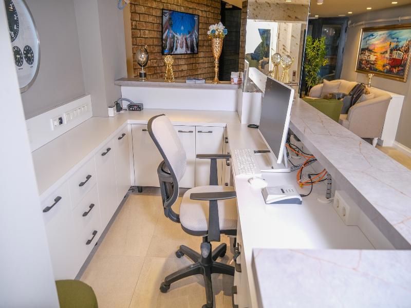 Palazzo Suit Karakoy