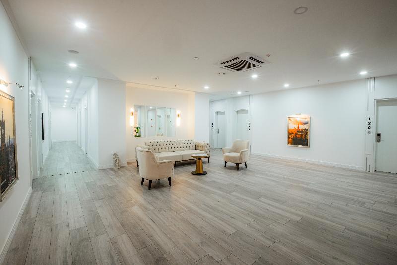 Regenesis Suite Hotel & Spa