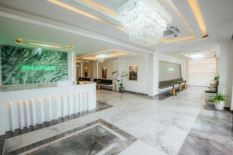 Regenesis Suite Hotel & Spa