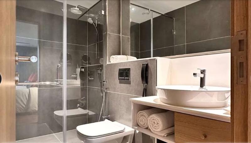 Aiden By Best Western Hennur Bengaluru
