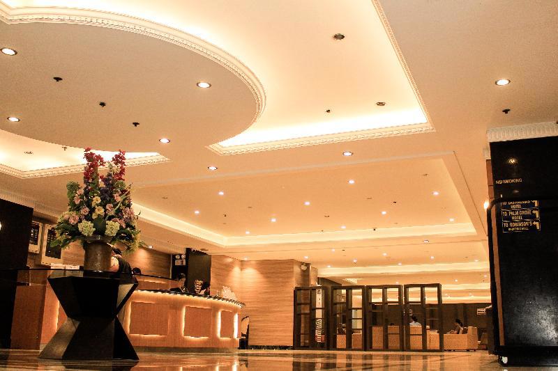 Executive Hotel