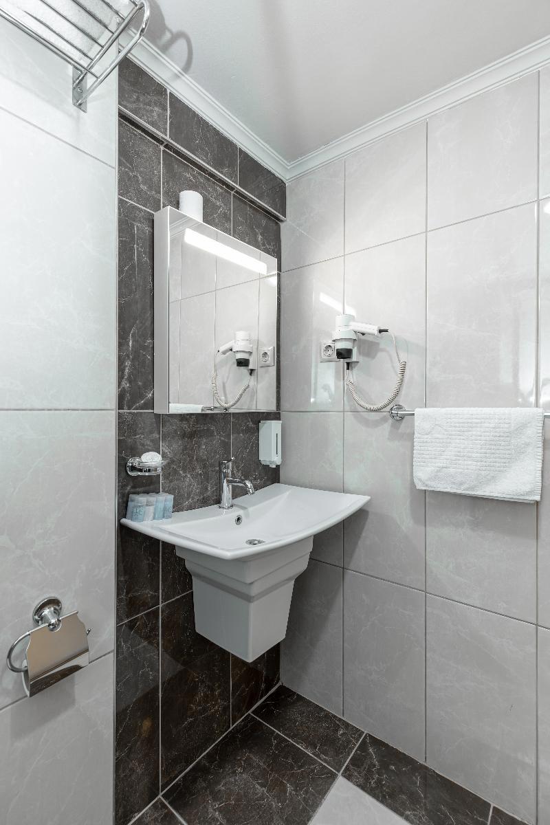 Bursa Grand Loyal City Hotel fotoğrafı