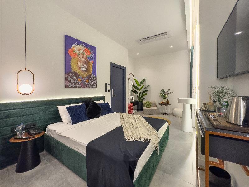 The One Living Hotel