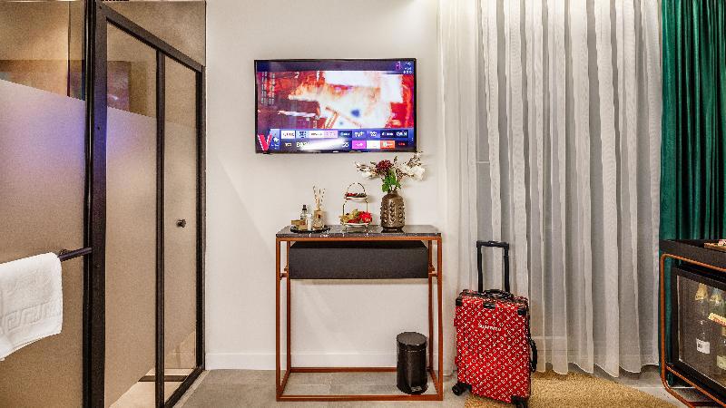 The One Living Hotel