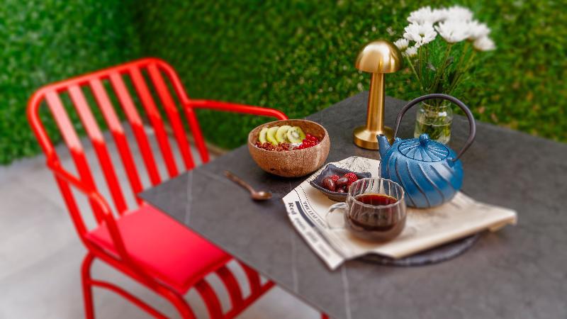 The One Living Hotel