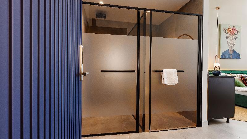 The One Living Hotel