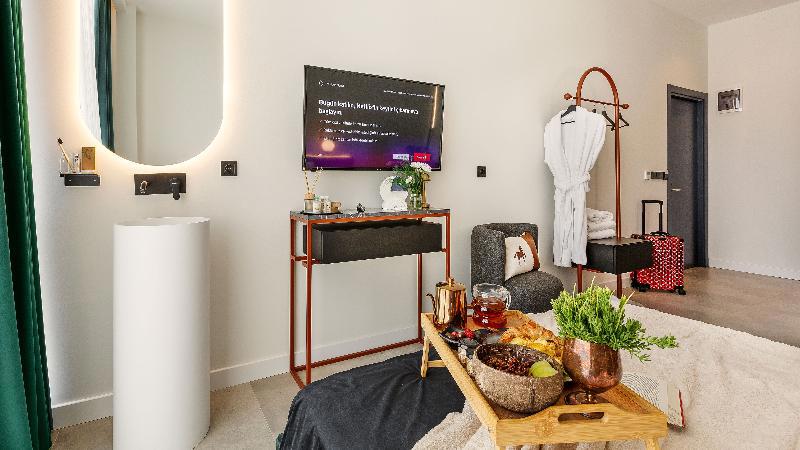 The One Living Hotel