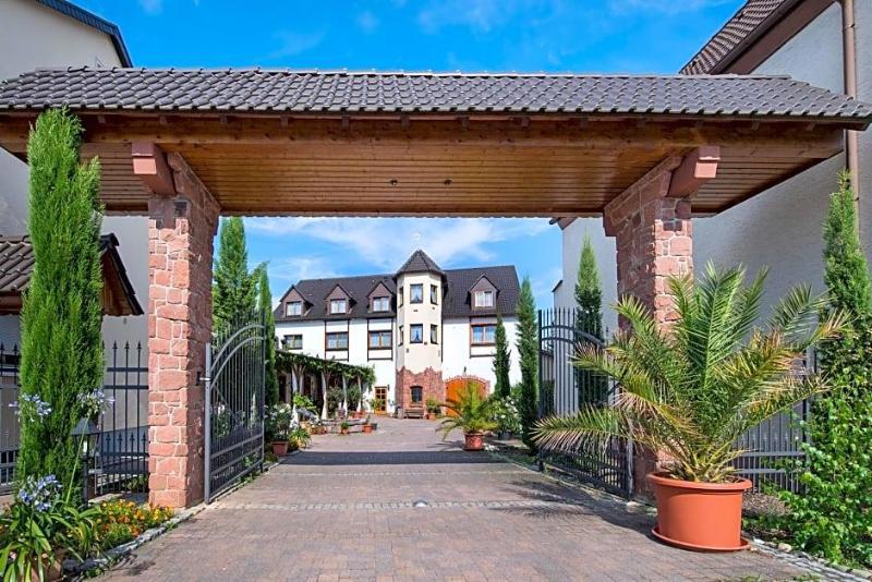 Landhotel Hopp fotoğrafı