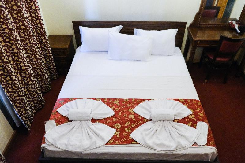 Le Antique 1892 Istanbul