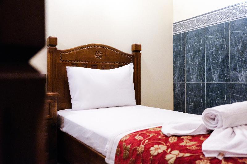 Le Antique 1892 Istanbul