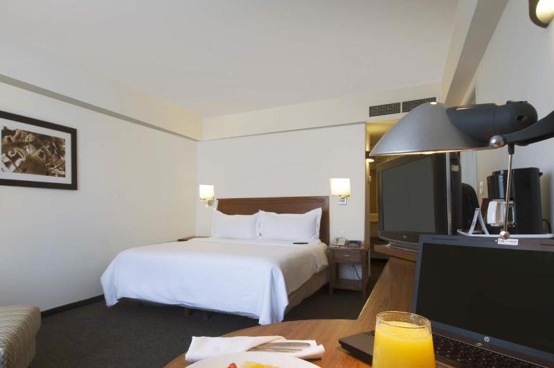 Fiesta Inn Puebla Finsa