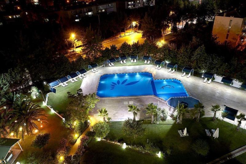 Hotel Buyuk Saruhan fotoğrafı