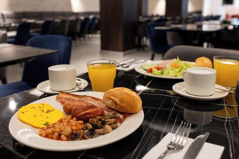 Alavits Hotel By St Hotels