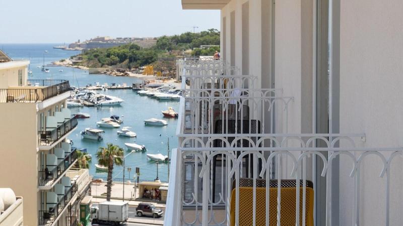 Alavits Hotel By St Hotels