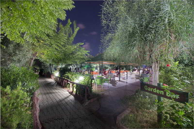 Mc Mahberi Beach Hotel fotoğrafı