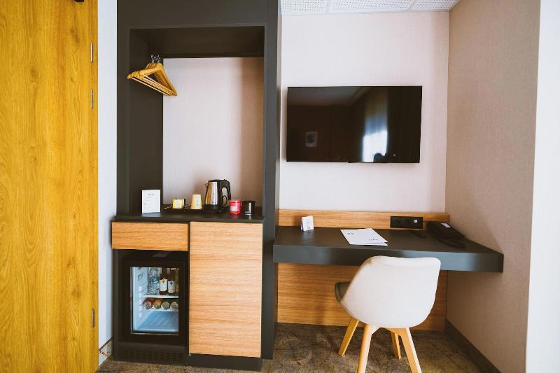 B1 Downtown Hotel