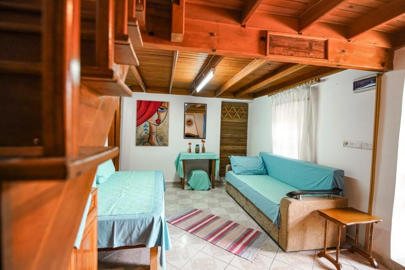 Madam Afrodit Konukevi