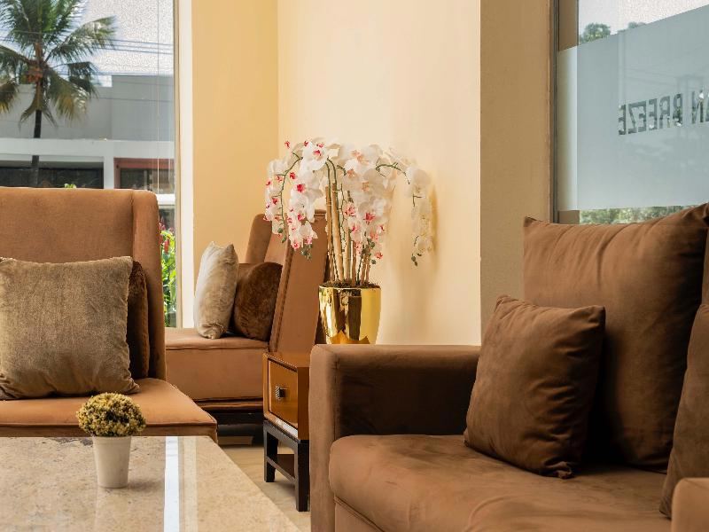 Corundum Breeze Negombo
