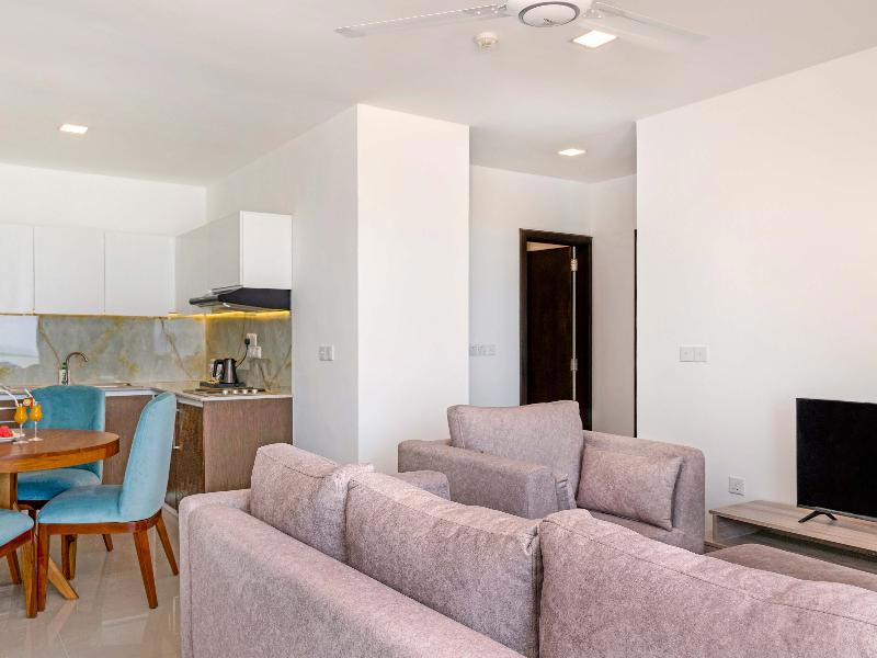 Corundum Breeze Negombo