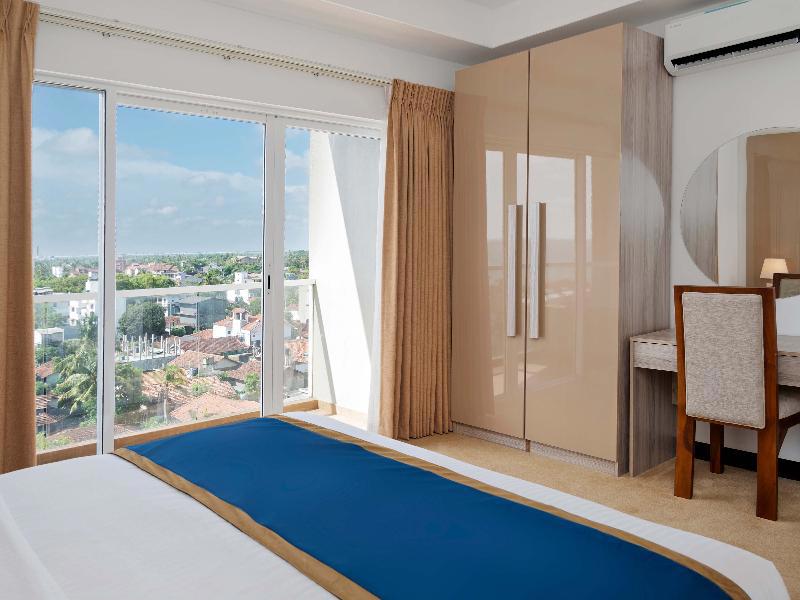 Corundum Breeze Negombo