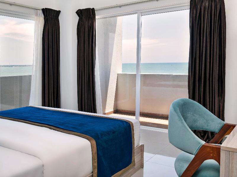 Corundum Breeze Negombo
