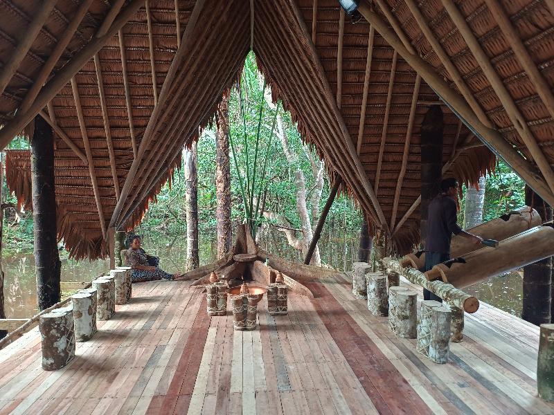 Buru Nature Hotel