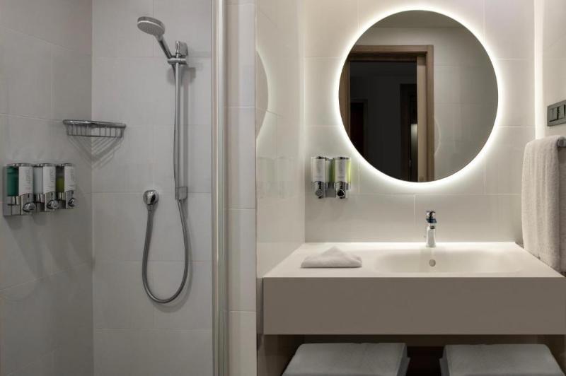Hampton By Hilton Istanbul Merter