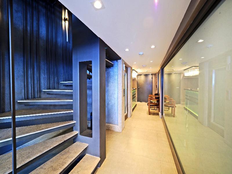 Premium Hotel Old City