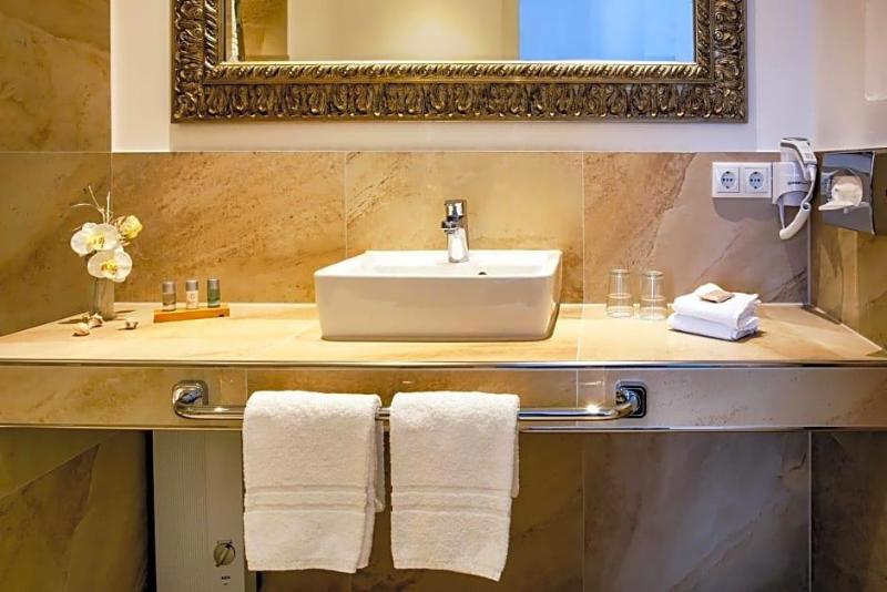Hotel Royal Julich galeri fotoğrafı