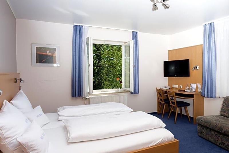 Hotel Adler fotoğrafı