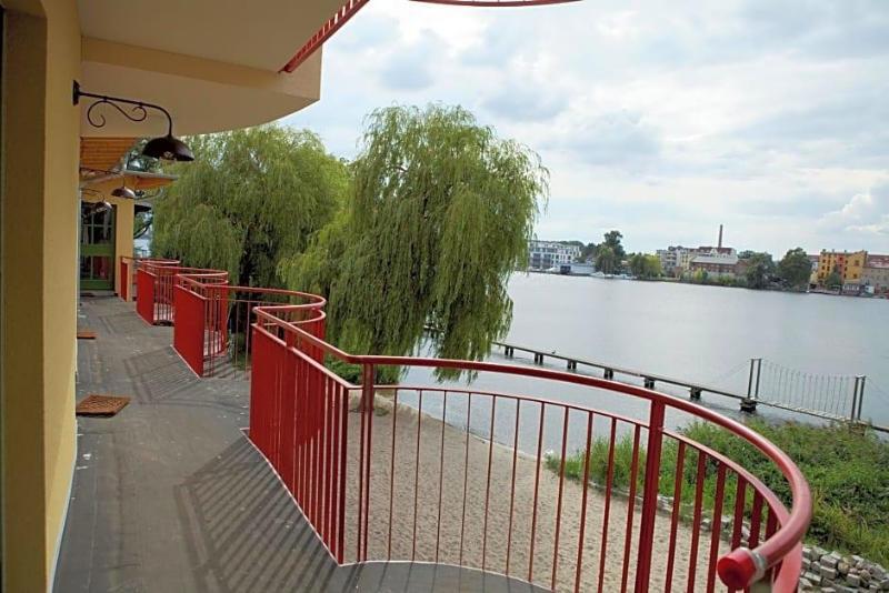 Seminar- und Gastehaus Flussbad Gartenstrasse galeri fotoğrafı
