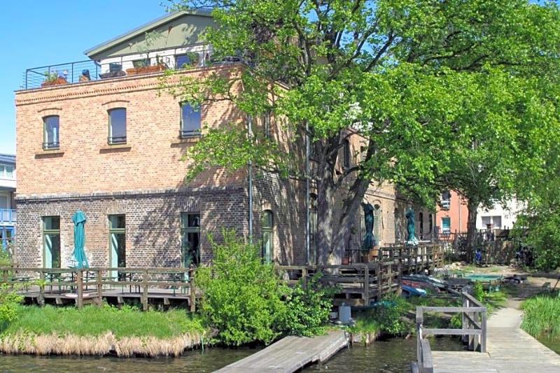 Seminar- und Gastehaus Flussbad Gartenstrasse fotoğrafı