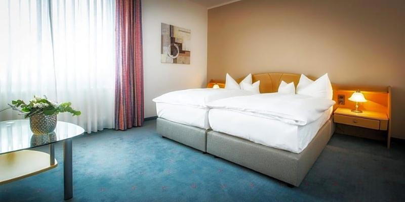 Hotel Pfalzer Hof galeri fotoğrafı