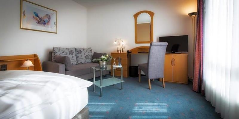 Hotel Pfalzer Hof galeri fotoğrafı