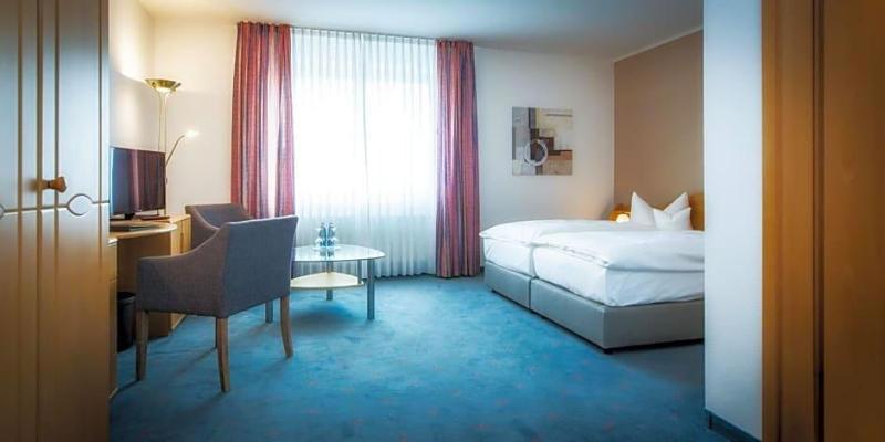 Hotel Pfalzer Hof galeri fotoğrafı