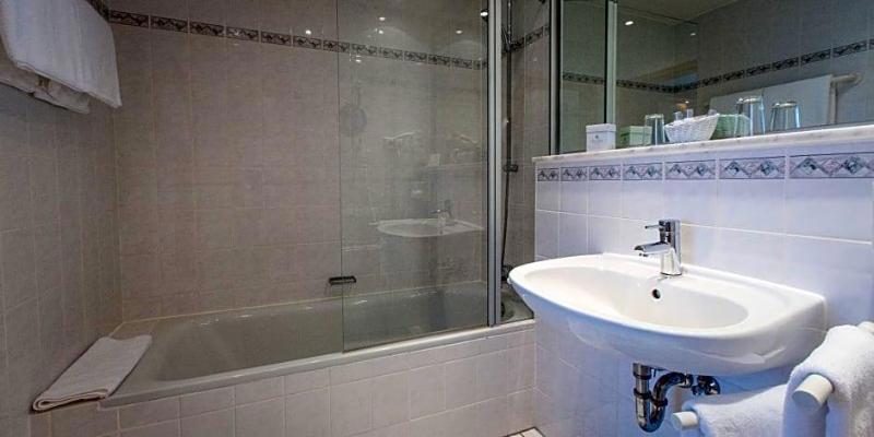 Hotel Pfalzer Hof galeri fotoğrafı