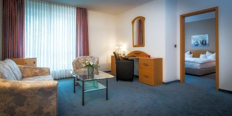 Hotel Pfalzer Hof galeri fotoğrafı
