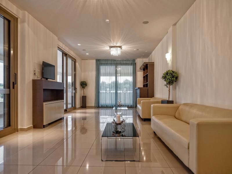 Lagomandra Beach Hotel galeri fotoğrafı