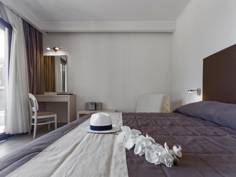 Lagomandra Beach Hotel galeri fotoğrafı