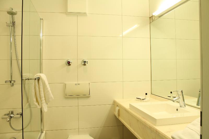 relexa Hotel Airport Dusseldorf - Ratingen galeri fotoğrafı