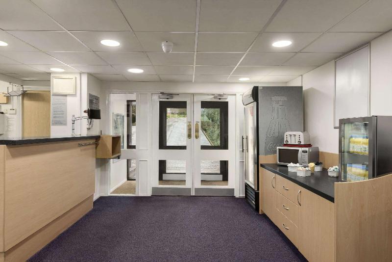 Days Inn By Wyndham Bridgend Cardiff M4