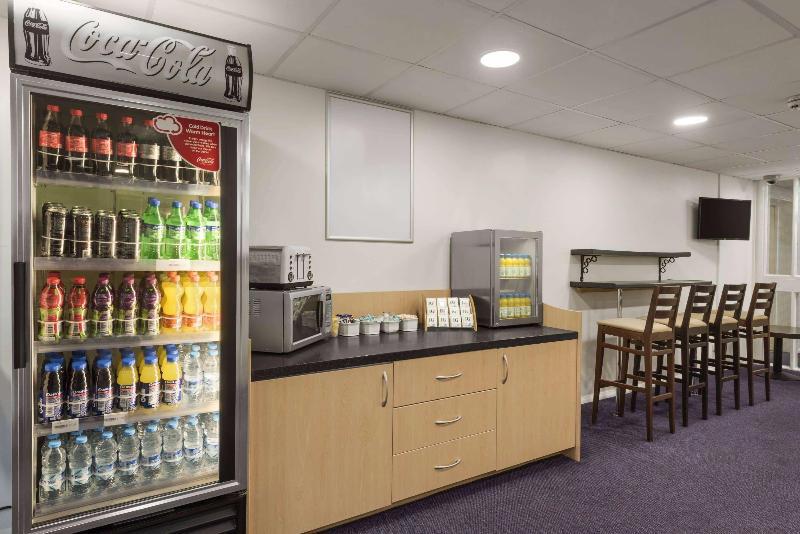 Days Inn By Wyndham Bridgend Cardiff M4
