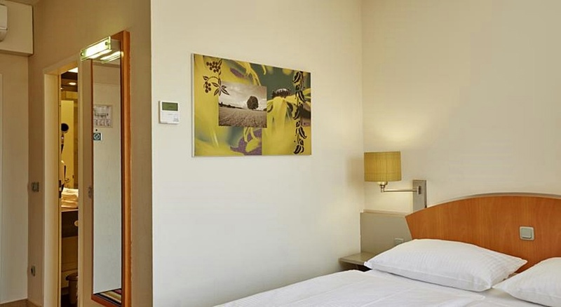 H+ Hotel Koln Hurth fotoğrafı