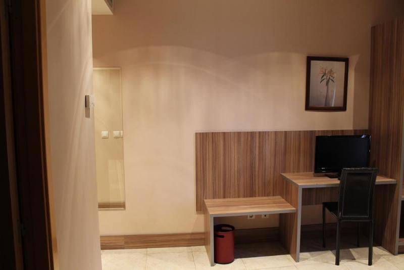 Hotel Camino Real