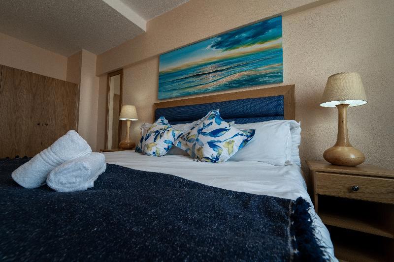 Gooderson Tropicana Hotel