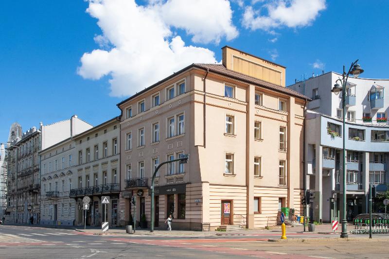 Aparthotel Globus