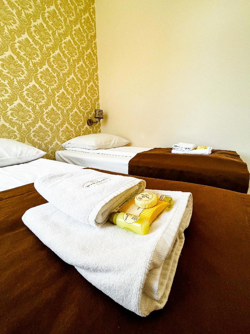 Aparthotel Globus